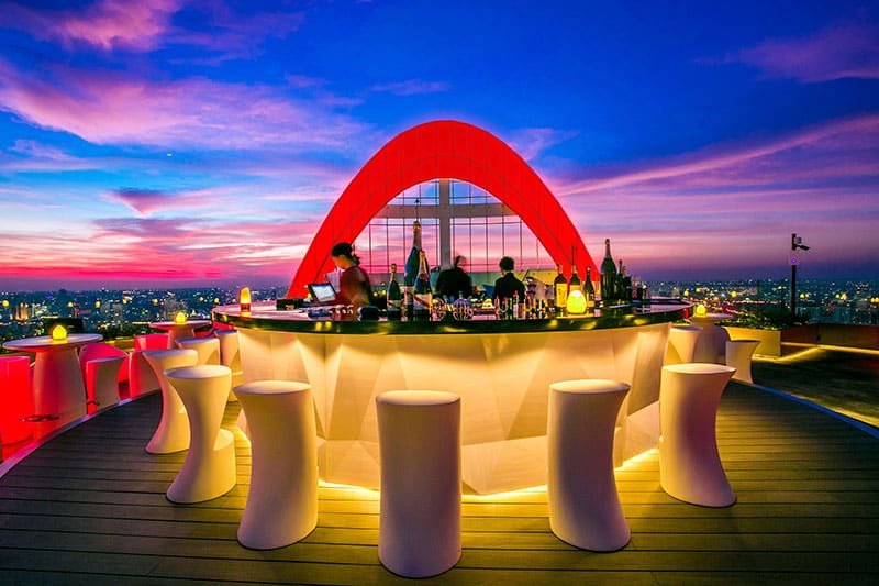 CRU Champagne Bar