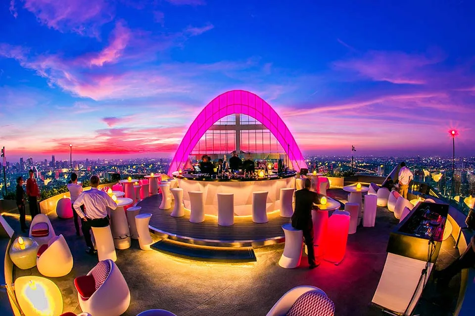 CRU Champagne Bar