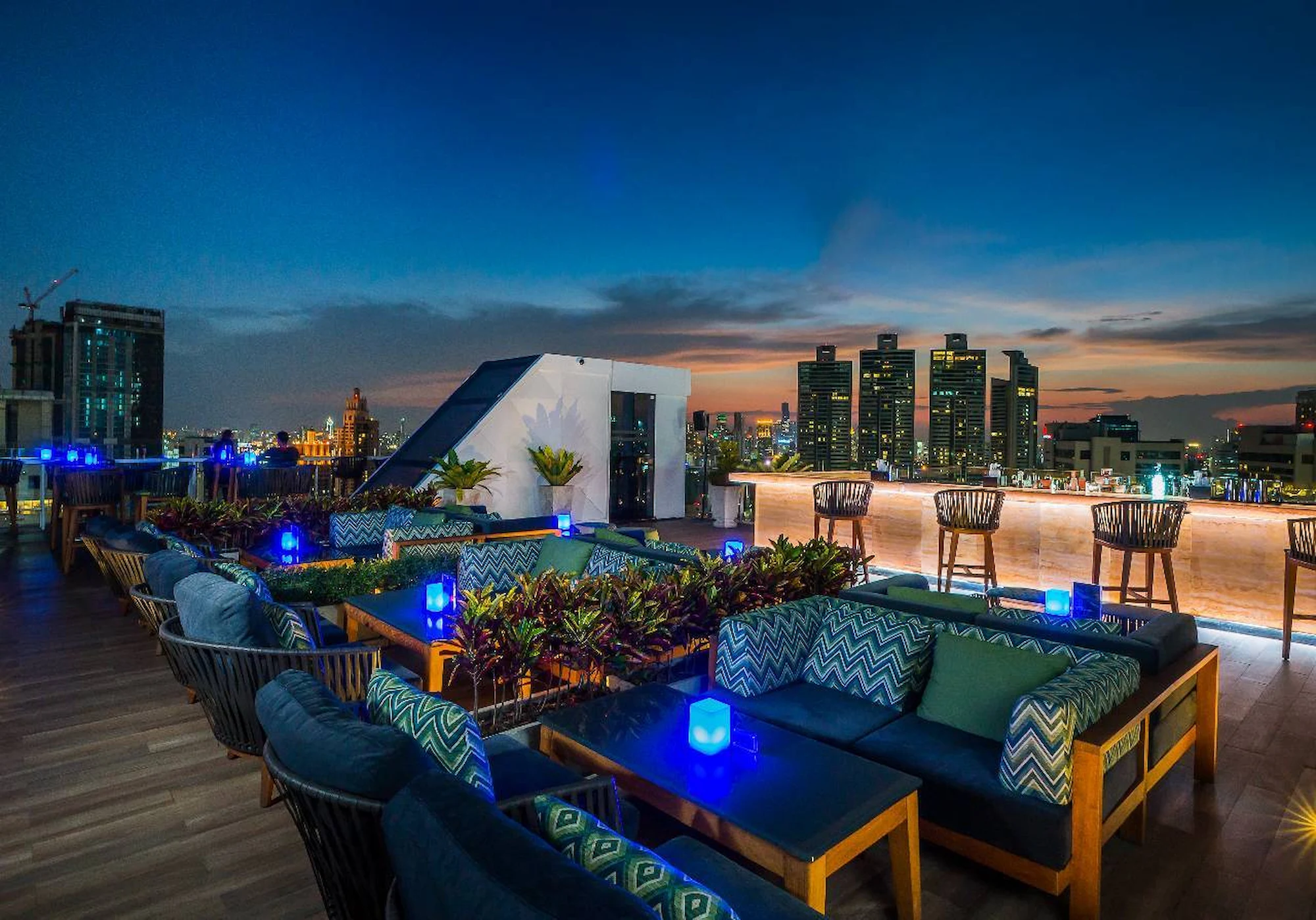 Vanilla Sky Rooftop Bar