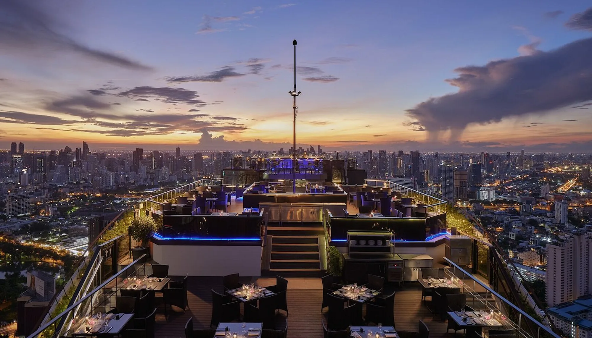 Vertigo & Moon Bar